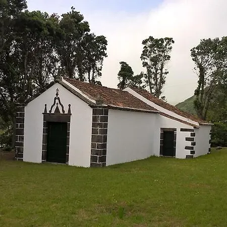 Monserrate - Galera Tatil Evi Caloura