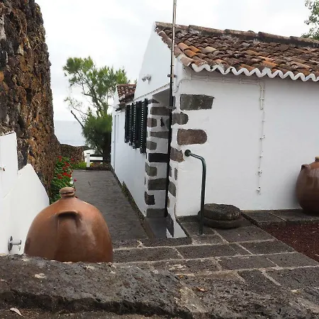 Monserrate - Galera Caloura