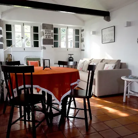 Monserrate - Galera カロウラ