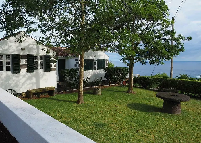 Monserrate - Galera Caloura